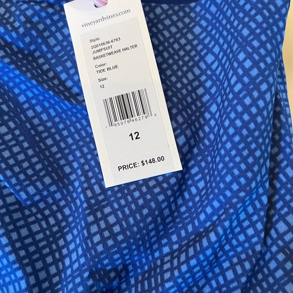 Vineyard Vines romper! - Picture 2 of 3